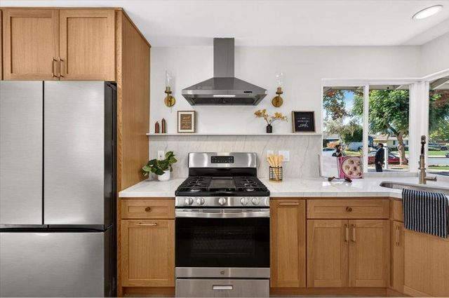 926 Radcliffe Drive, San Jose, CA 95117