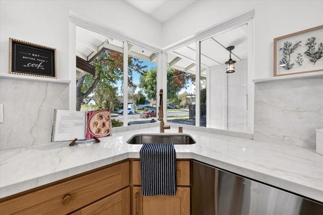 926 Radcliffe Drive, San Jose, CA 95117
