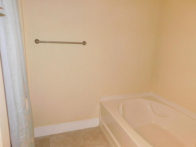 4190 Gator Greens Way 35, Fort Pierce, FL 34982