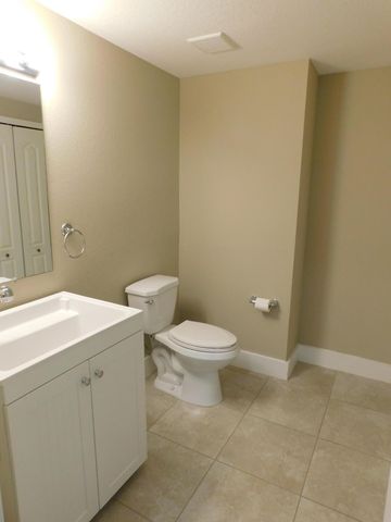 4190 Gator Greens Way 35, Fort Pierce, FL 34982