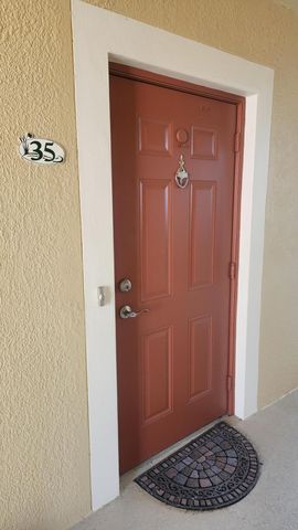 4190 Gator Greens Way 35, Fort Pierce, FL 34982
