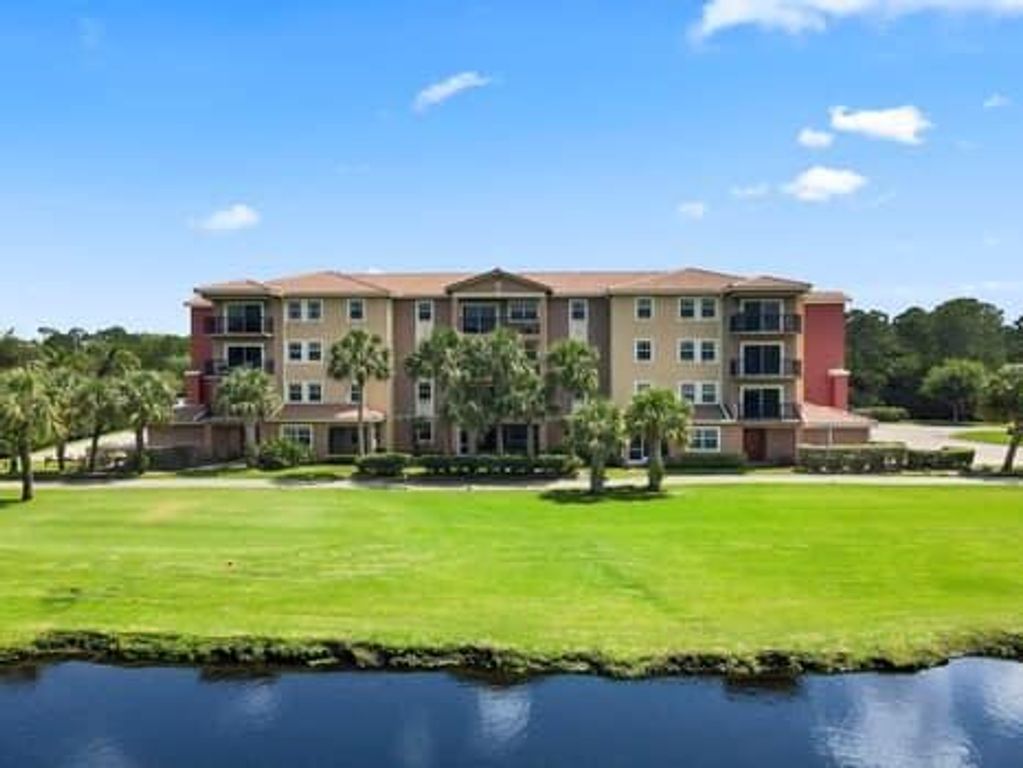 4190 Gator Greens Way 35, Fort Pierce, FL 34982