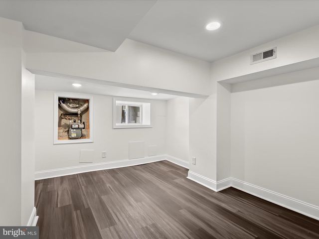 404 N ROBINSON ST, Baltimore, MD 21224