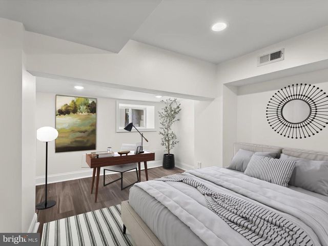 404 N ROBINSON ST, Baltimore, MD 21224