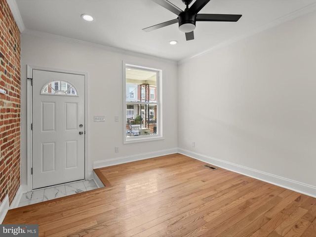 404 N ROBINSON ST, Baltimore, MD 21224