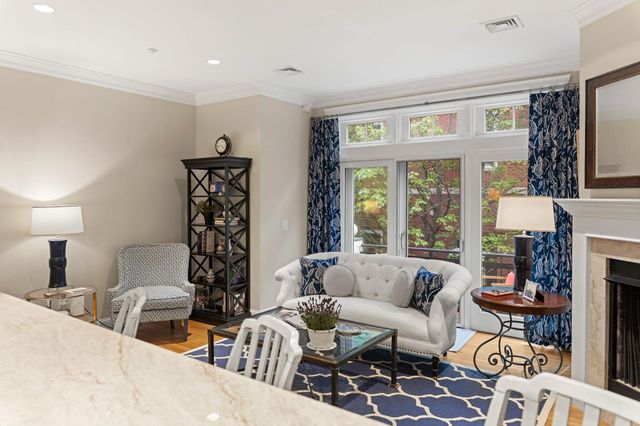 24 Porter Street, Portsmouth, NH 03801