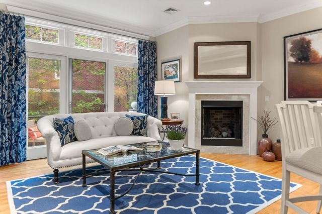24 Porter Street, Portsmouth, NH 03801