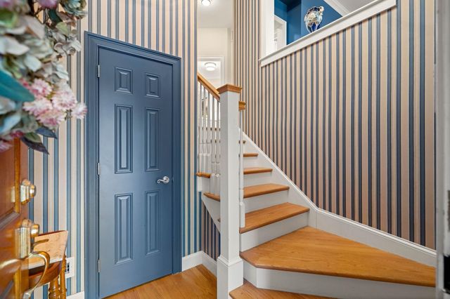 24 Porter Street, Portsmouth, NH 03801