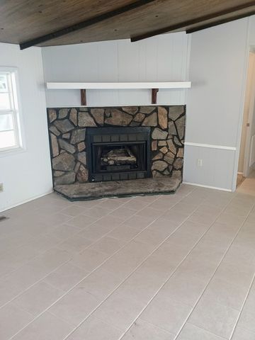 1458 New Hope Church Road, Tunnel Hill, GA 30755