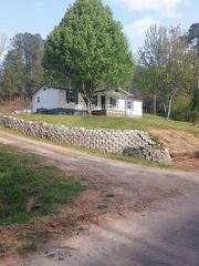 1458 New Hope Church Road, Tunnel Hill, GA 30755