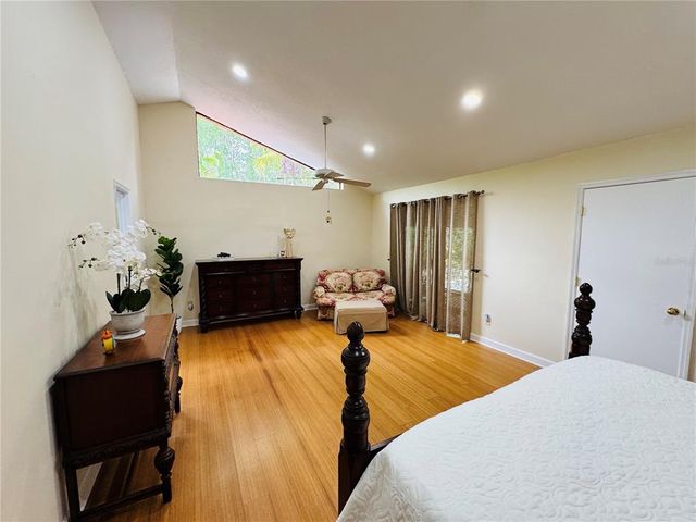 913 RED FOX ROAD, Altamonte Springs, FL 32714