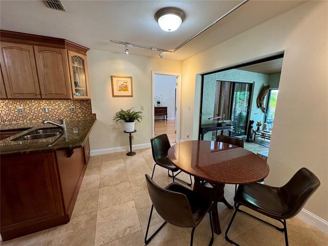 913 RED FOX ROAD, Altamonte Springs, FL 32714