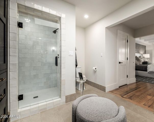 6701 N SCOTTSDALE Road 5, Scottsdale, AZ 85250