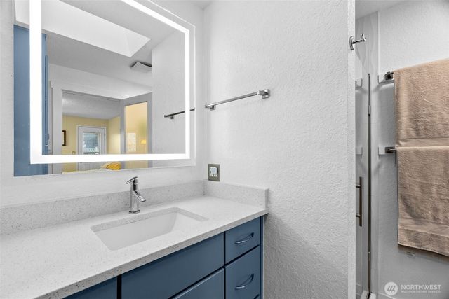 5335 Marian Drive NE, Olympia, WA 98516