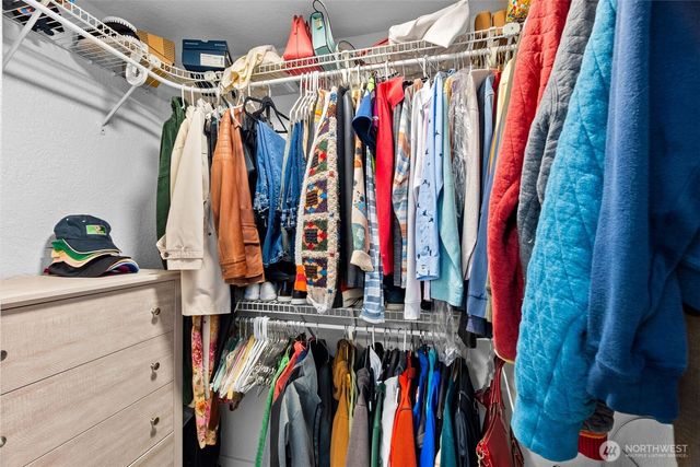 5335 Marian Drive NE, Olympia, WA 98516