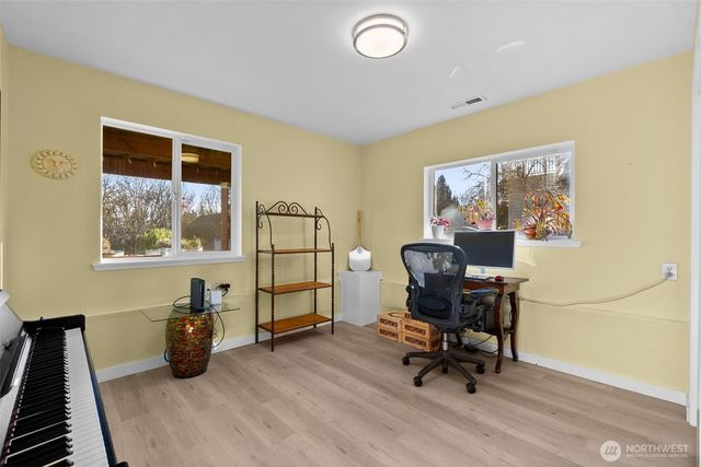 5335 Marian Drive NE, Olympia, WA 98516