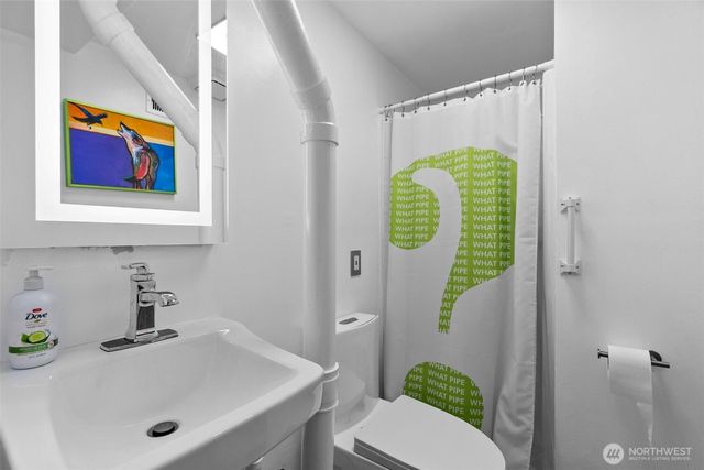 5335 Marian Drive NE, Olympia, WA 98516