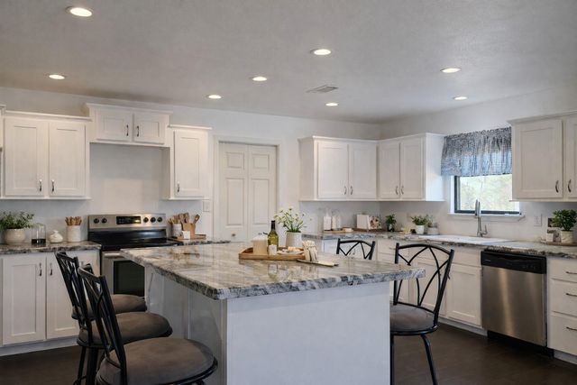 150 Lazy Lane, Livingston, TX 77351