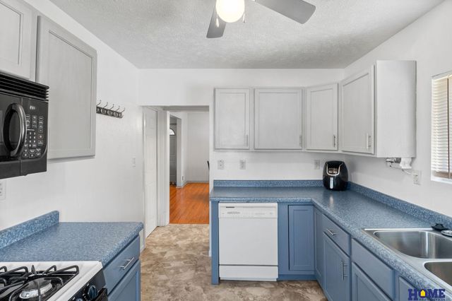 1220 Plum Street, Lincoln, NE 68502