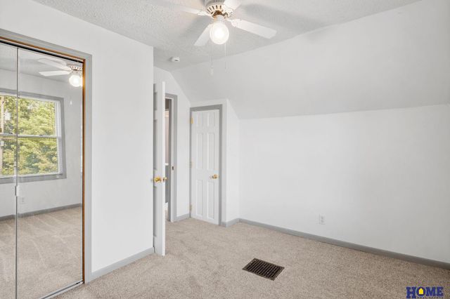 1220 Plum Street, Lincoln, NE 68502