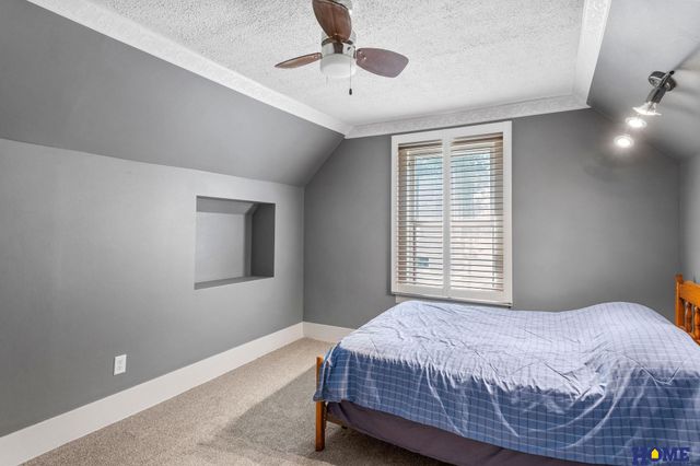 1220 Plum Street, Lincoln, NE 68502