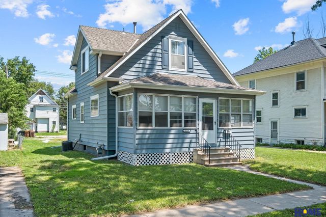 1220 Plum Street, Lincoln, NE 68502