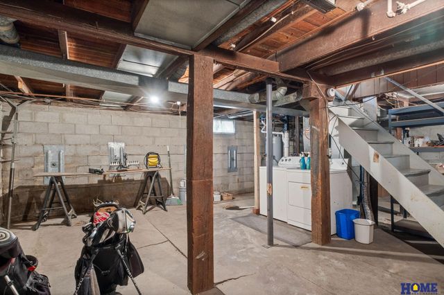 1220 Plum Street, Lincoln, NE 68502