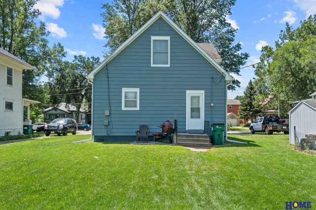 1220 Plum Street, Lincoln, NE 68502