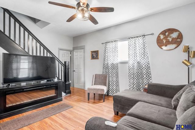 1220 Plum Street, Lincoln, NE 68502