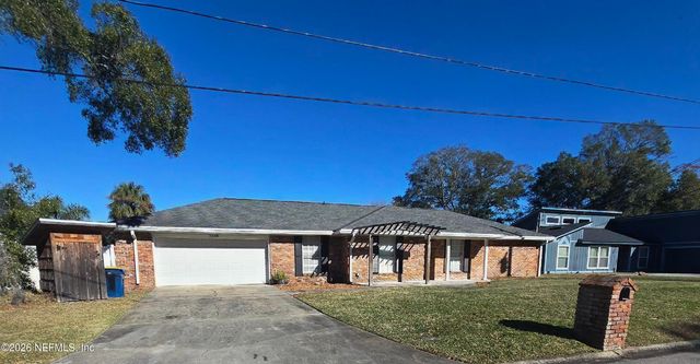 7239 WHITE BIRCH Drive, Jacksonville, FL 32277