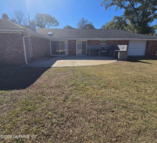 7239 WHITE BIRCH Drive, Jacksonville, FL 32277