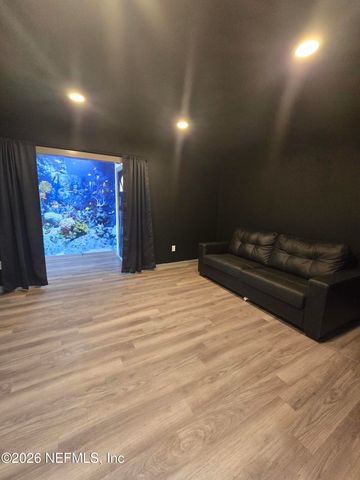 7239 WHITE BIRCH Drive, Jacksonville, FL 32277