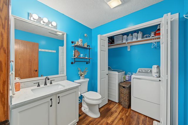 510 NW Bayberry Court, Ankeny, IA 50023
