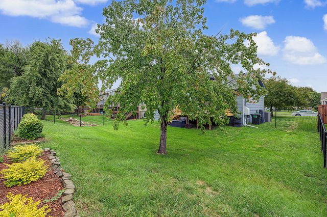 510 NW Bayberry Court, Ankeny, IA 50023