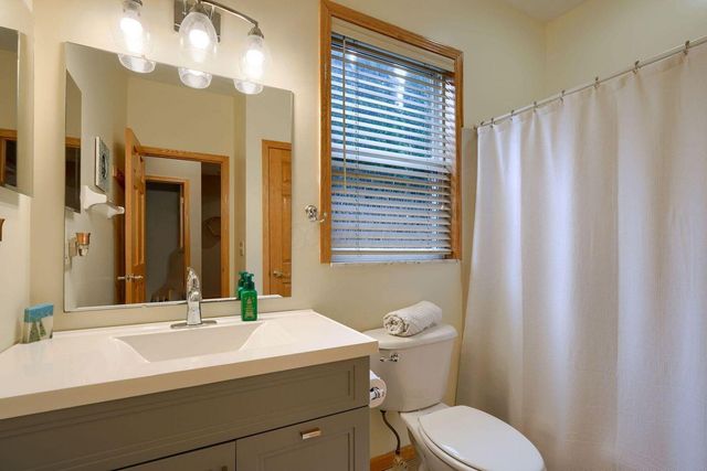 680 Covered Bridge Drive, Delaware, OH 43015