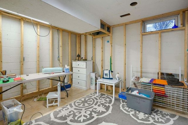 680 Covered Bridge Drive, Delaware, OH 43015