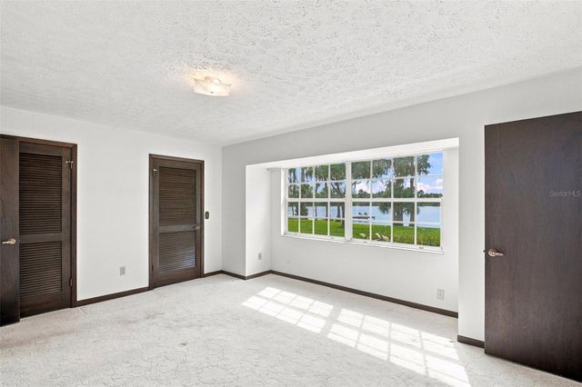 15301 LAKE MAURINE DRIVE, Odessa, FL 33556