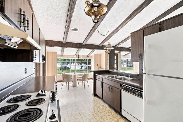15301 LAKE MAURINE DRIVE, Odessa, FL 33556