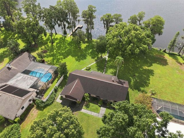 15301 LAKE MAURINE DRIVE, Odessa, FL 33556