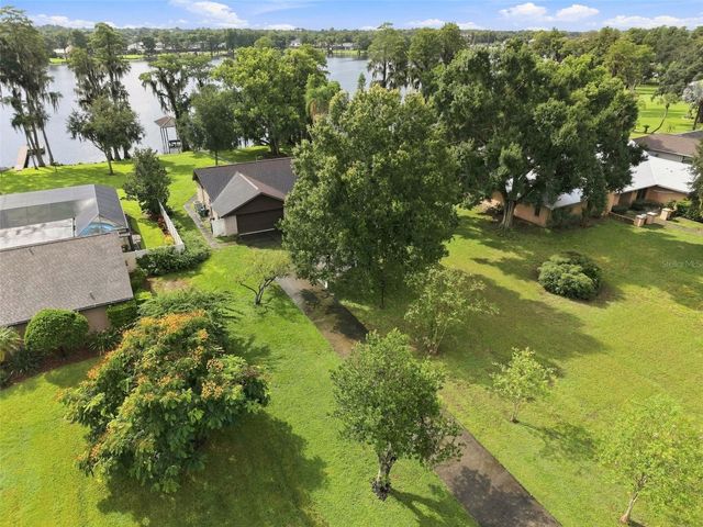 15301 LAKE MAURINE DRIVE, Odessa, FL 33556