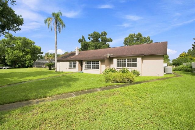15301 LAKE MAURINE DRIVE, Odessa, FL 33556