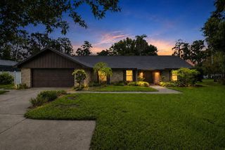 15301 LAKE MAURINE DRIVE, Odessa, FL 33556