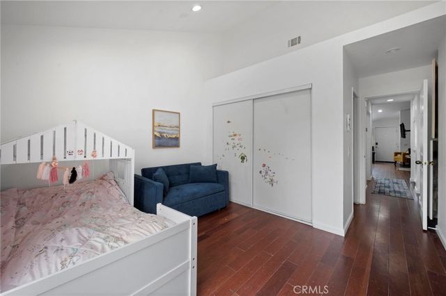 7626 Hollister Avenue 331, Goleta, CA 93117