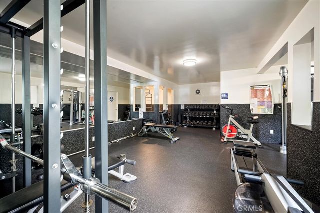 7626 Hollister Avenue 331, Goleta, CA 93117