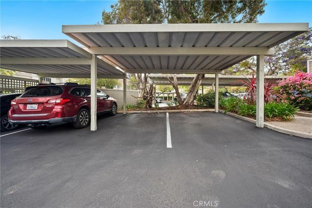 7626 Hollister Avenue 331, Goleta, CA 93117