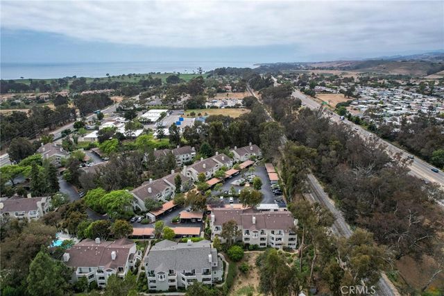 7626 Hollister Avenue 331, Goleta, CA 93117