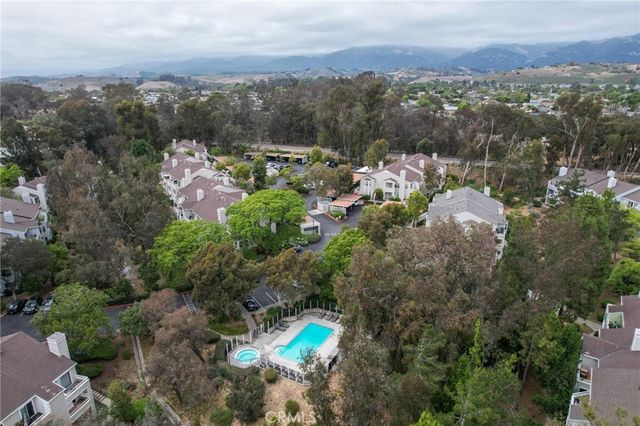 7626 Hollister Avenue 331, Goleta, CA 93117