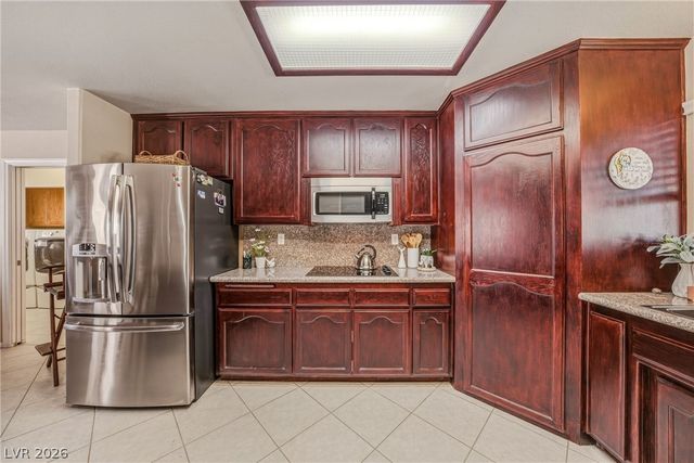 3650 South Unicorn Avenue, Pahrump, NV 89048