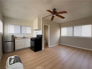 149 Bay Shore Avenue 1R, Long Beach, CA 90803