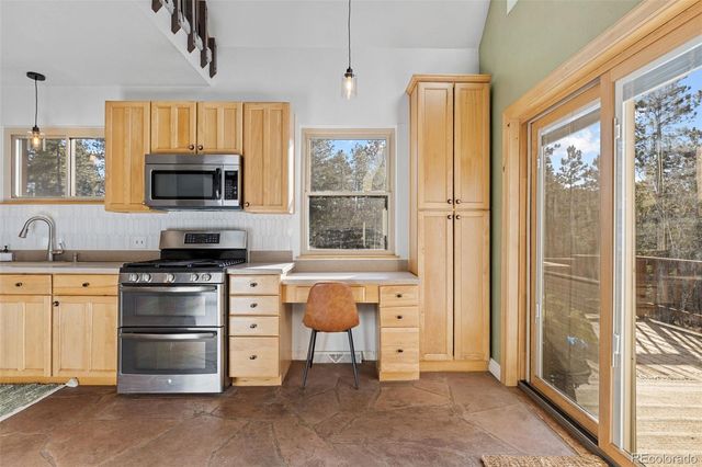 11155 Kennedy Avenue, Conifer, CO 80433